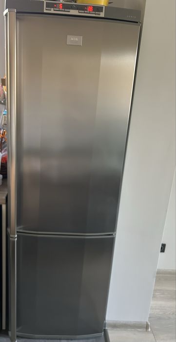 Хладилник с фризер АEG Elektrolux SANTO