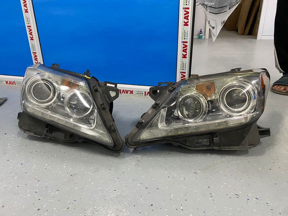 Фары Lexus LX 570