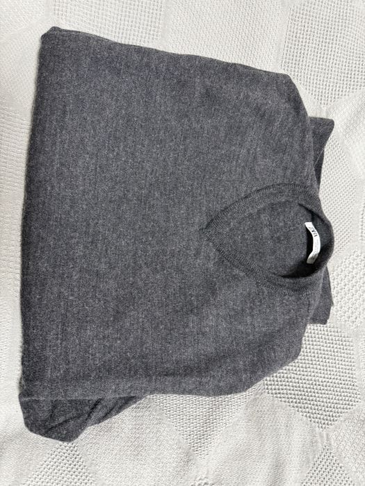 Пуловер Zara, 48% вълна, отлично състояние, М размер