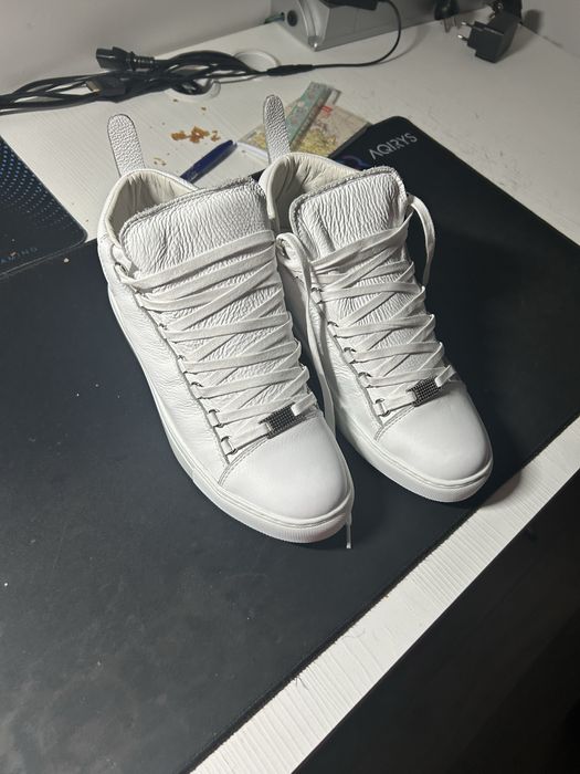 Vand Balenciaga Arena Noi