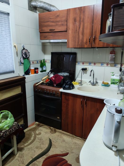 Продаю Срочно 4/2/5 Юнусабад 19 евро ремонт. 2ой зал. 87000 уе.