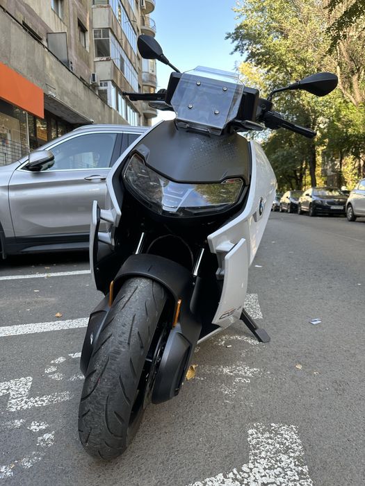 BMW CE 04 Scuter