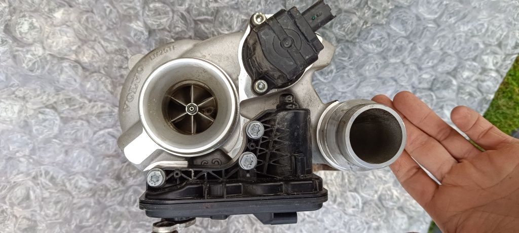 Turbina / turbosuflanta volvo xc40 , xc60 , xc90 , v60 , s60 , v90