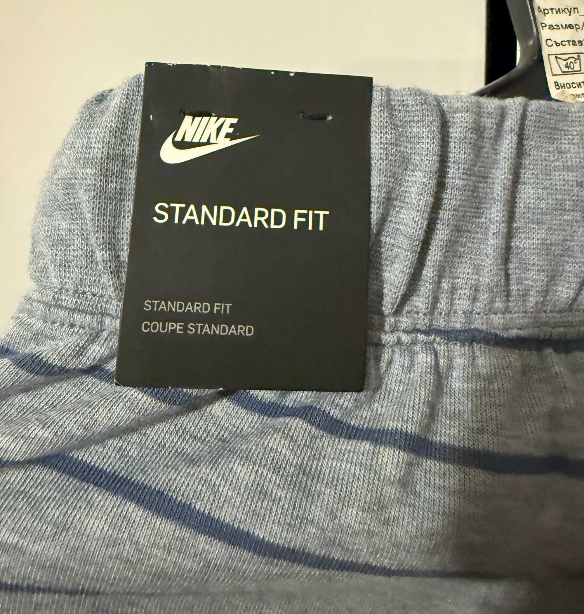 Дамски спортни, къси панталони Nike