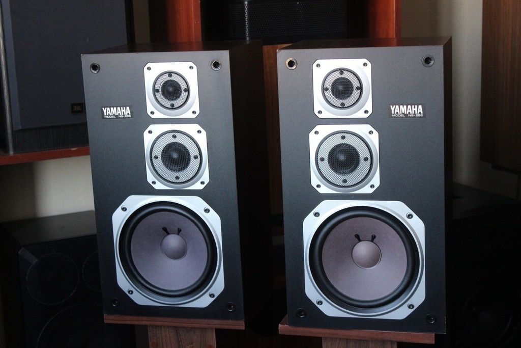 Boxe Yamaha NS 266 cu amplificator inclus / schimb monitoare studio