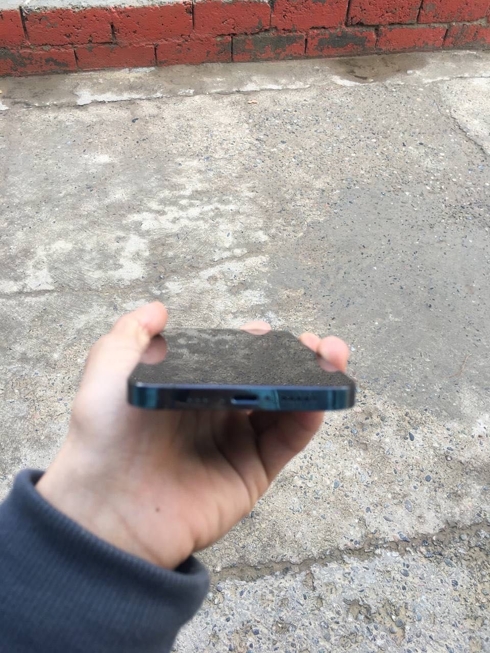 IPhone 12 pro 128