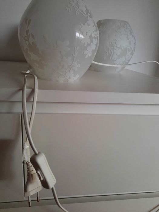 Vand set 3 veioze noi, nefolosite, din sticla, model deosebit