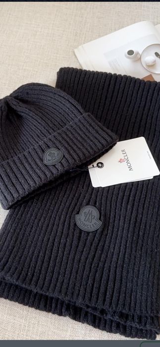 Set Moncler model 2026, 3 modele