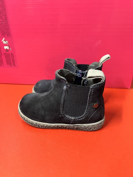 Ghete piele intoarsa 21