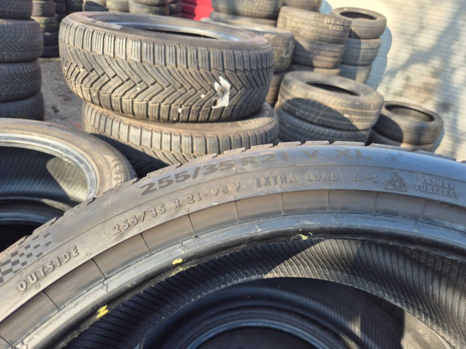 2 Anvelope de IARNA - 255/35/21 - Continental - APP NOI DOT 2023 !