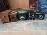 Четири стари фотоапарата