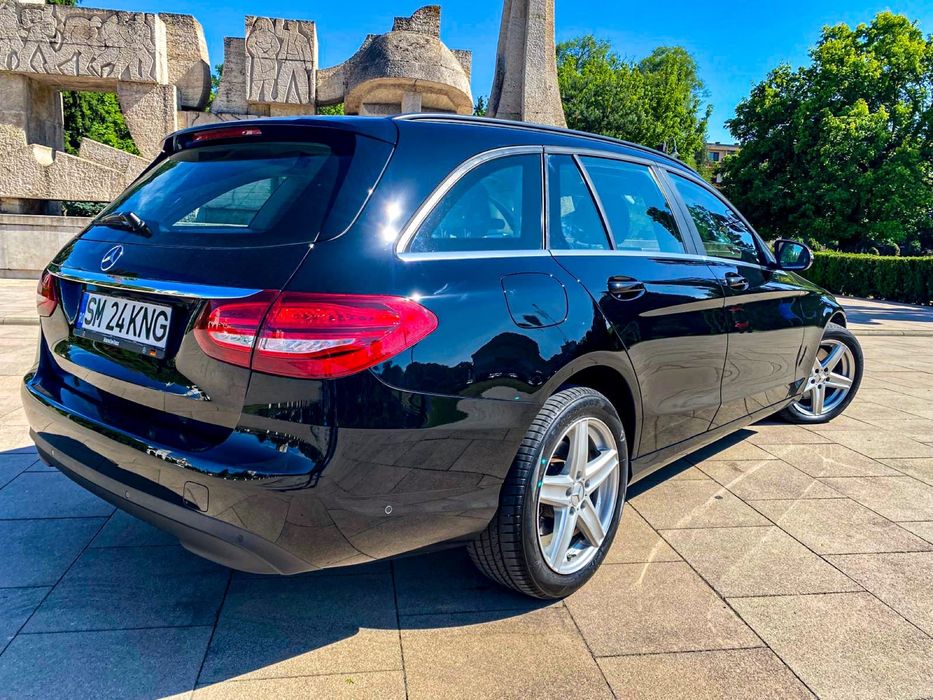 Mercedes C250 4Matic/7G-Tronic/Faruri inteligente-ILS  LED/Webasto/
