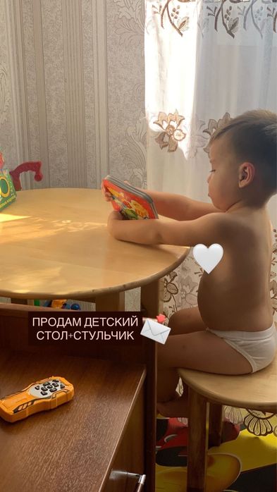 Продам столик детский стульчик