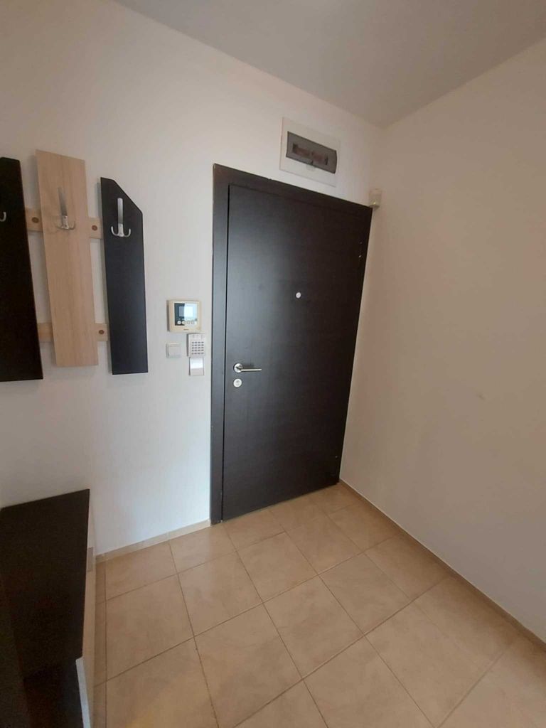 Продава се Двустаен апартамент в Пловдив, Южен - 73 кв.м за 1261 €/кв.м - Снимка #13