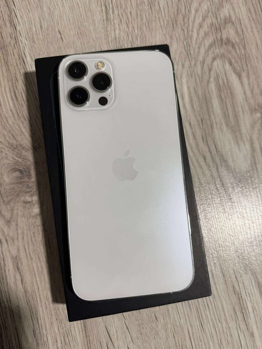 Vand Sau Schimb IPhone 12 PRO Max Silver 256Gb Neverlocked