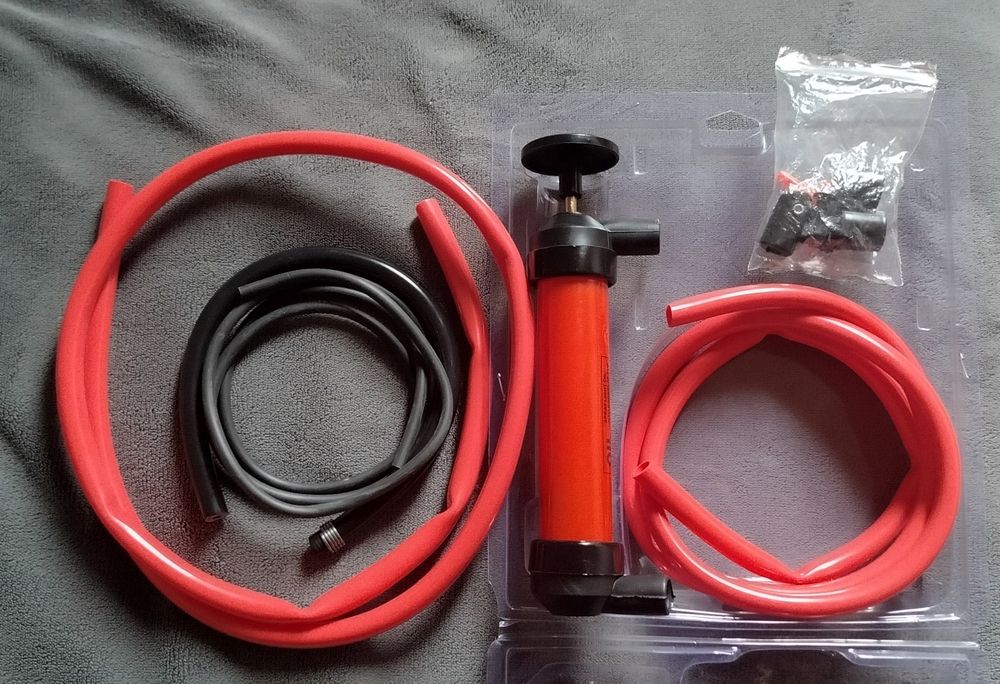 Ръчна помпа за въздух и течности