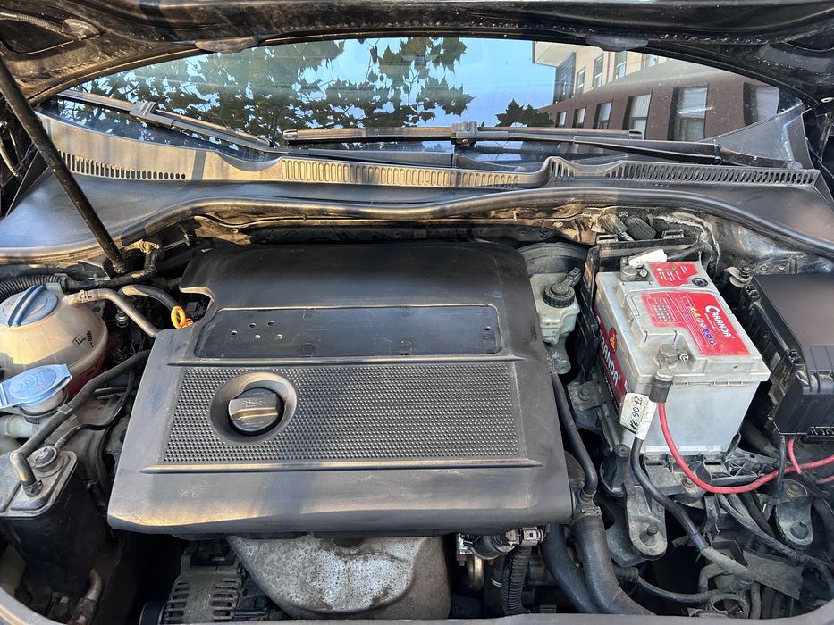 Volkswagen Golf 5 – 1.4 16V, 75CP – 2004 – 2.500€