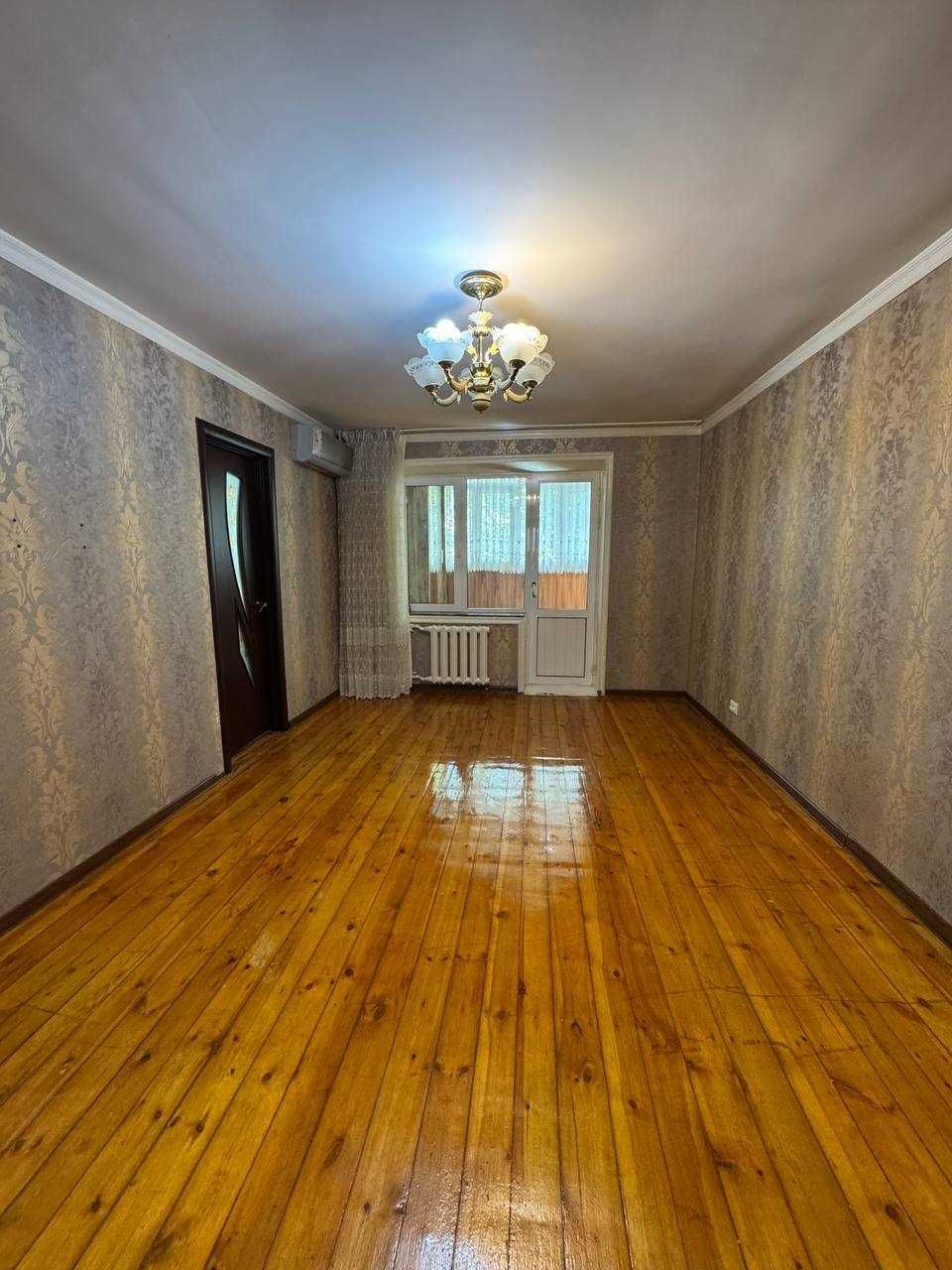 3 комнатная Метро