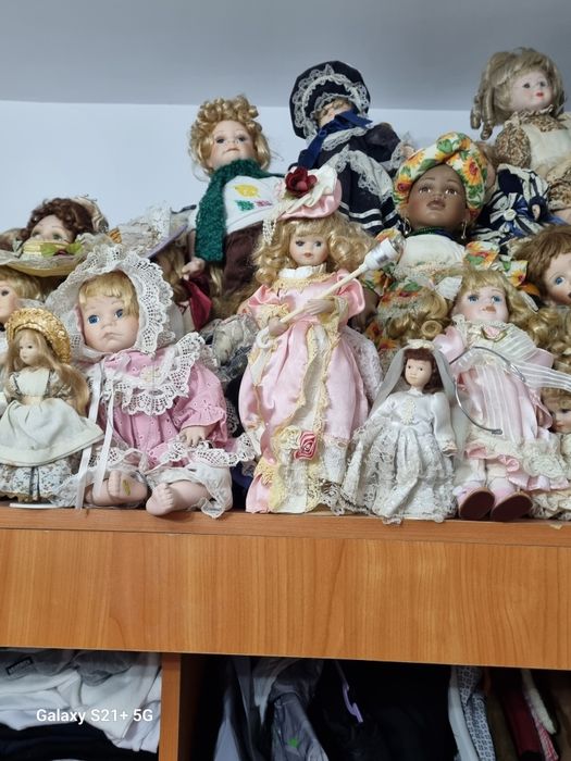 Papusi de portelan de colectie diverse marimi