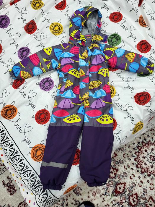 Продам комбинезон осень-весна