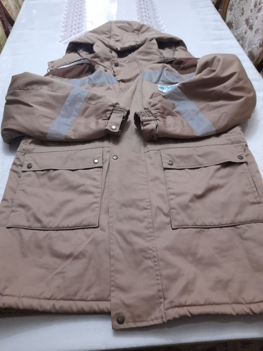 Спецодежда в отличном состоянии.