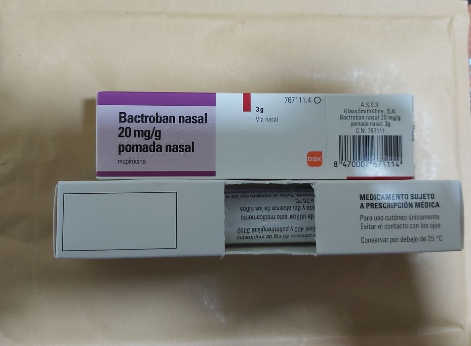 Vând unguent Bactroban (Mupirocin)30g  și unguent nazal Bactroban