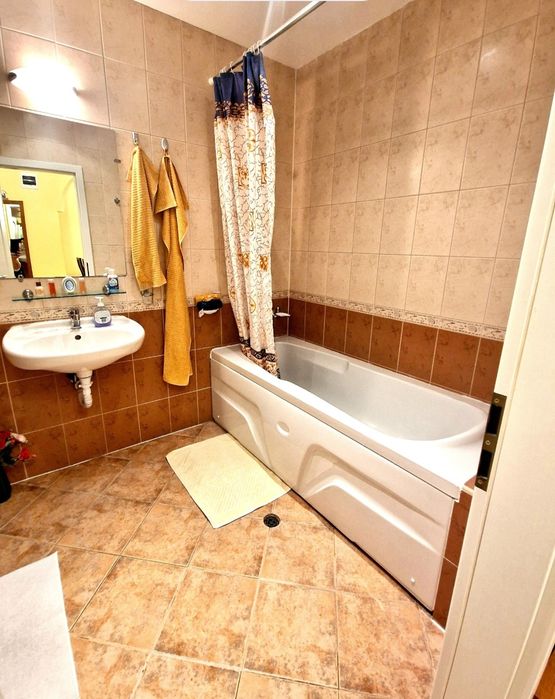 От собственик двустаен обзаведен Златни пясъци