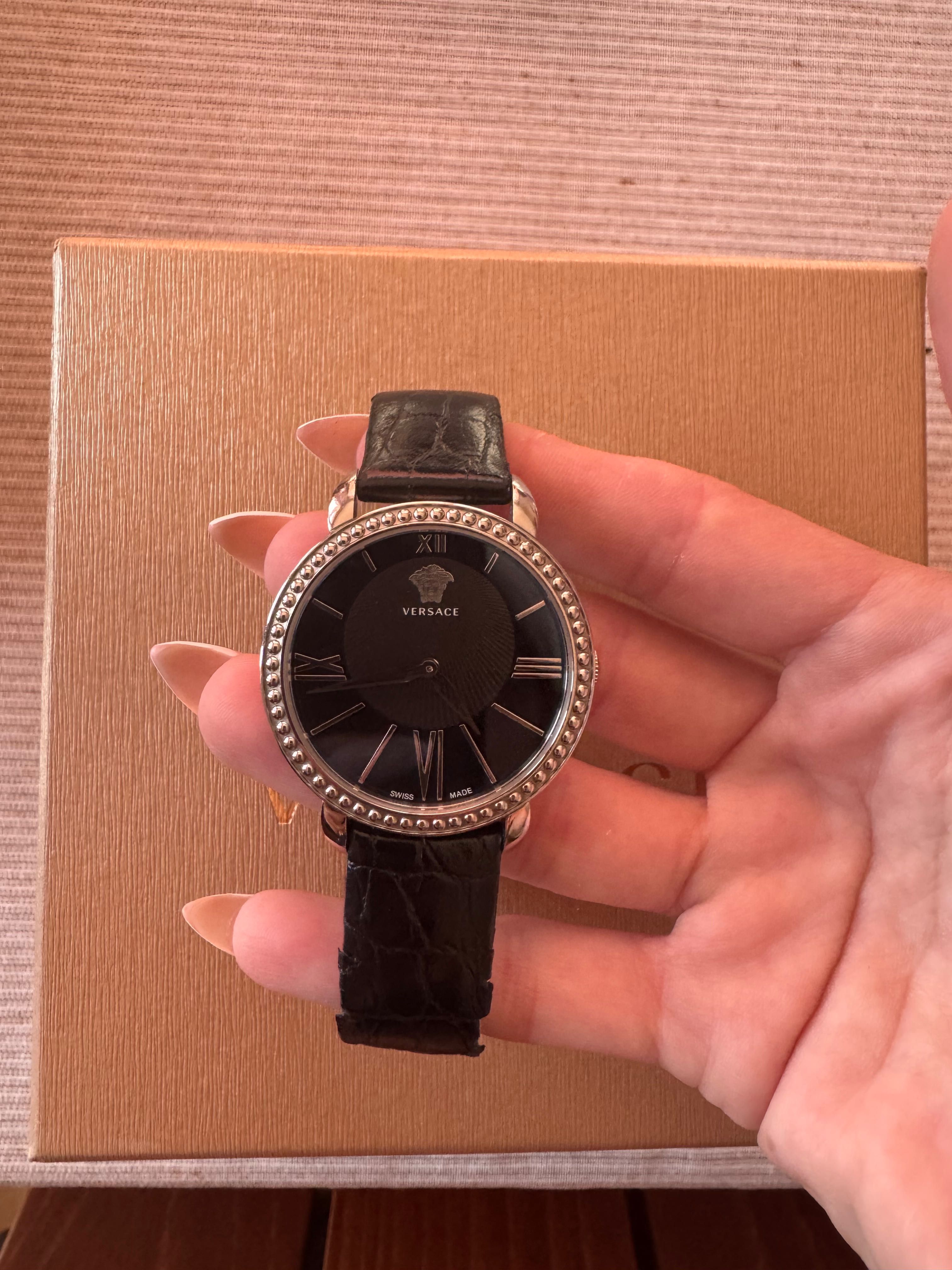 дамски часовник Versace Krios, модел M6Q99D008 S009.
