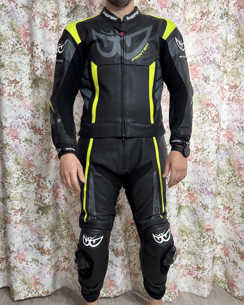 Berik Zakura 56 Costum moto 2 piese
