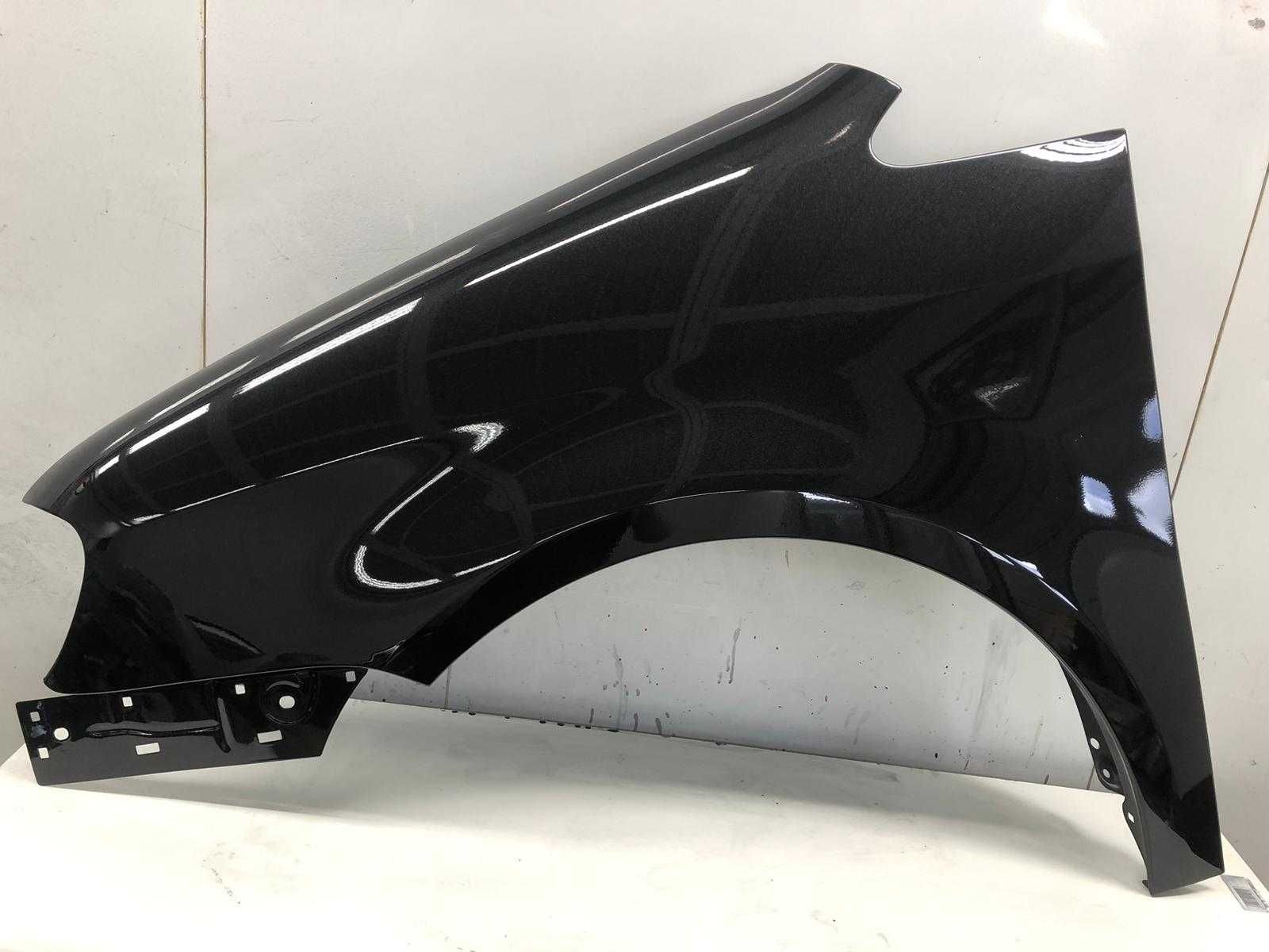 Aripa Fata Stanga VW Touran 2003-2006 (LC9Z (Negru))