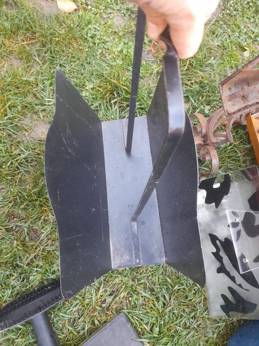 Suporturi de ziare și reviste