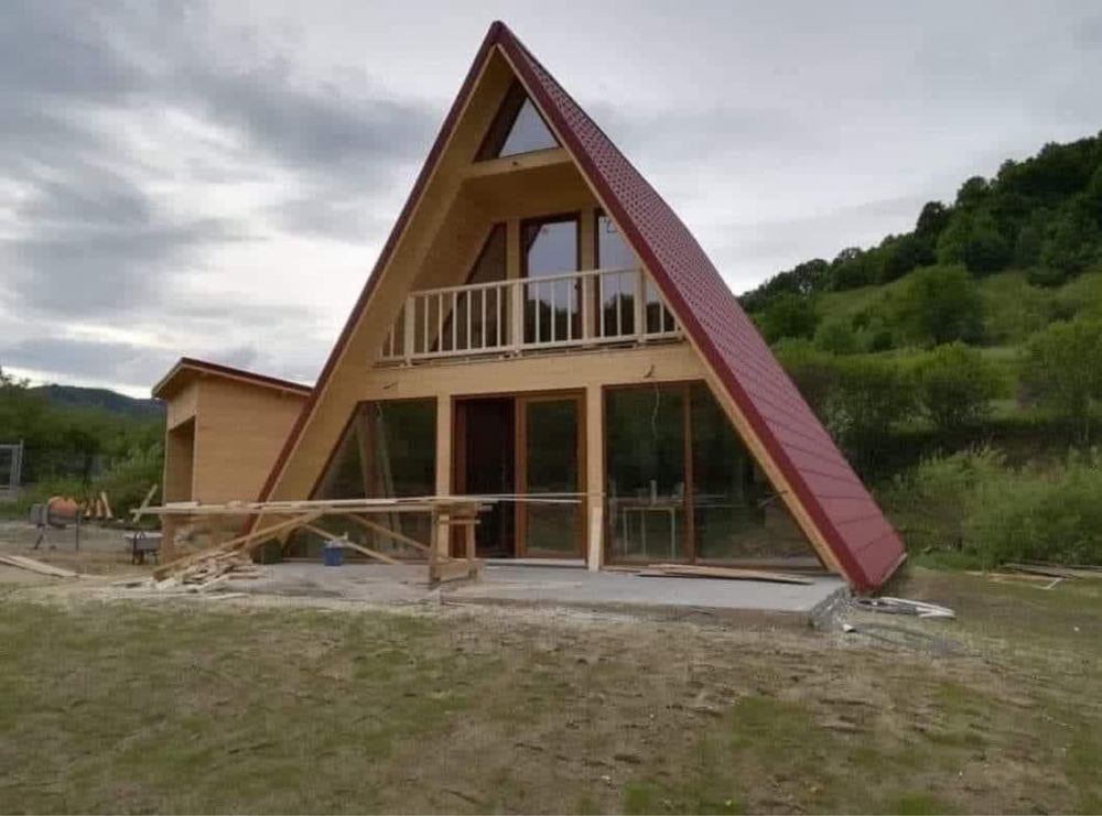 Cabane case din lemn