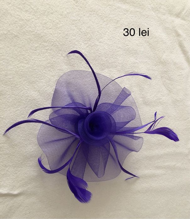 Voaleta crem/mov/corai