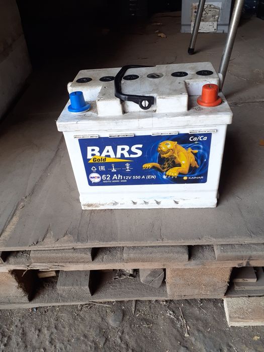 Аккумулятор 62 а/ч  б/у в рабочем состоянии