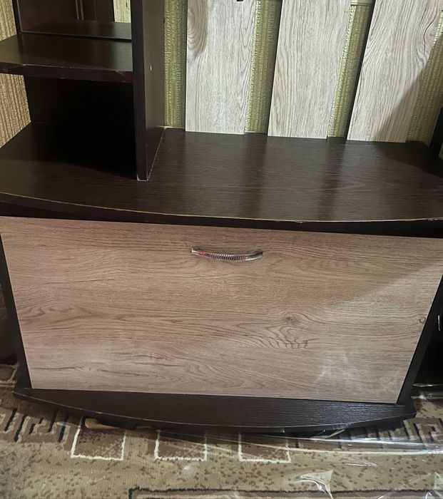 Kirish joyi uchun prixojkaga mebel