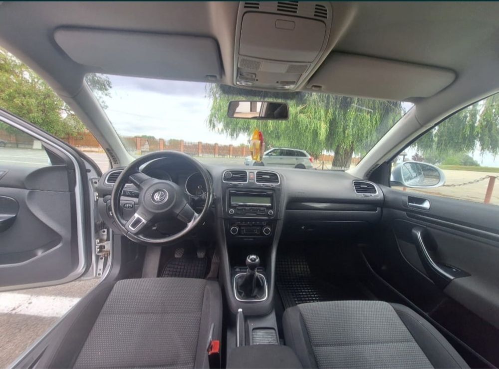 Vand VW golf6 combi 1.6 diesel 105cp
