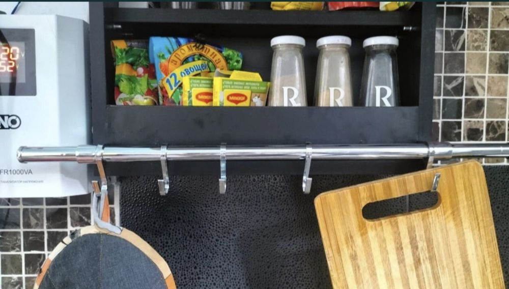 Кронштейн подвесной, рейл с крючками для кухни.