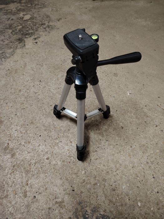 Стойка за Лазерен нивелир НОВА