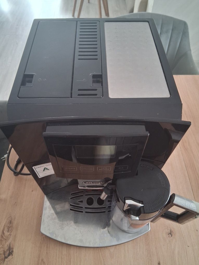 Кафе Автомат-Delonghi Perfecta