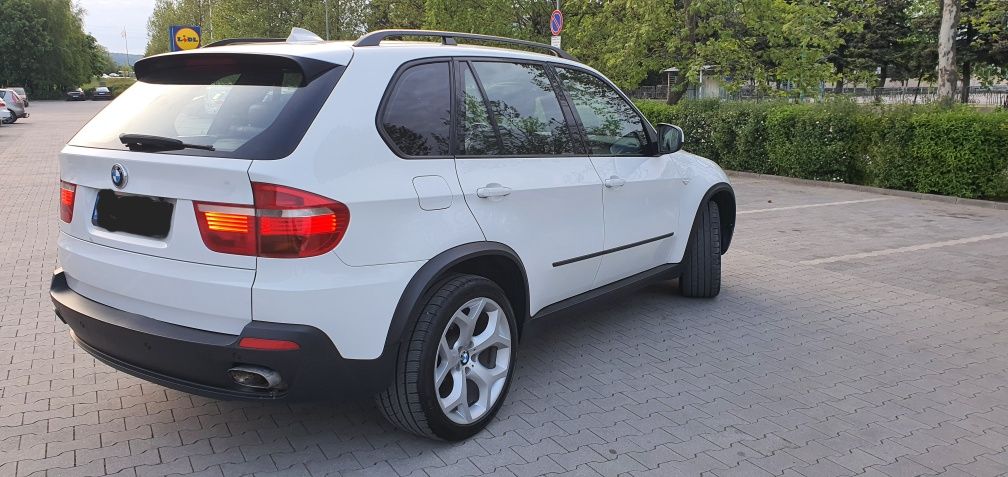 Трансфер до летища BMW X5