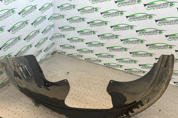 Aparatoare / Carenaj noroi fata dreapta Ford Fiesta a 5-a generatie