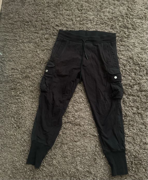 Pantaloni vagabond