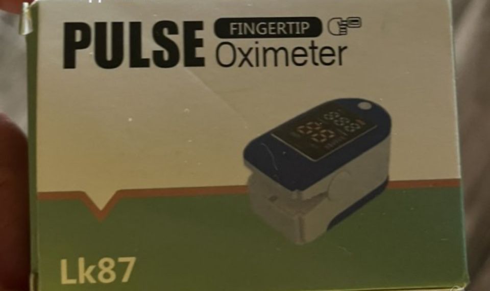 Пулсов оксиметър. Oximeter, за измерване на кислород в кръвта