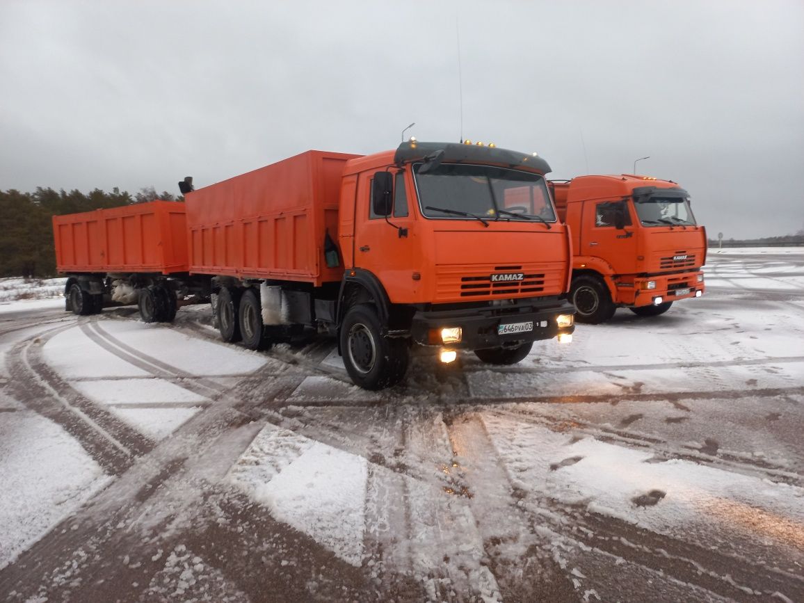 десятчик с трёхоным прицепом