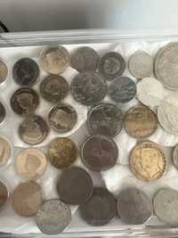 Vand diferite monede