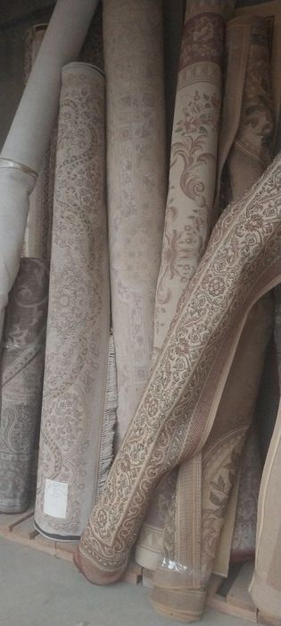 Gilam 4×5 sotiladi xolati yaxshi aybi yoʻq