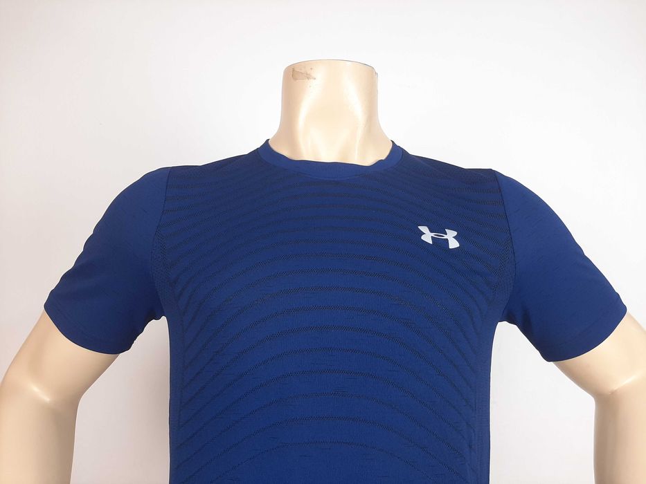 Under Armour Seamless - Оригинална мъжка тениска р-р SM