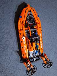 Aeroglisor de salvare LEGO Technic