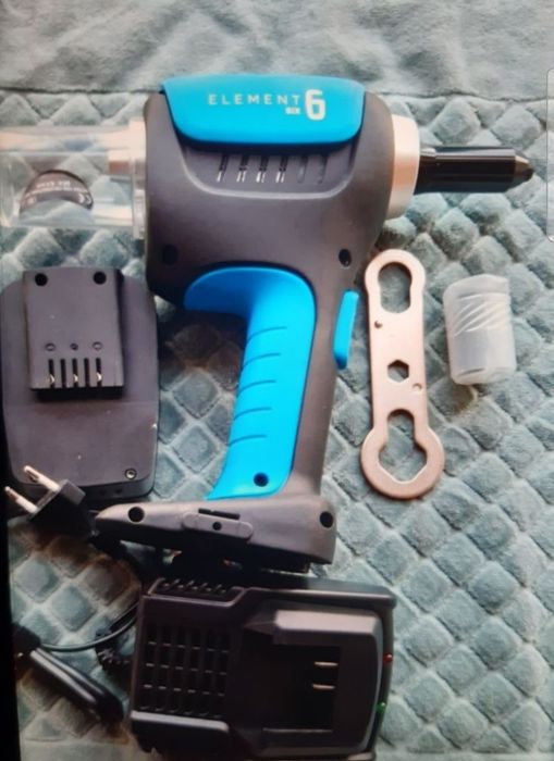 Pistol de Nituri SCELL-IT 18V 2x2Ah Ø4,8 până la 6,4 mm - E-6-2XBAT