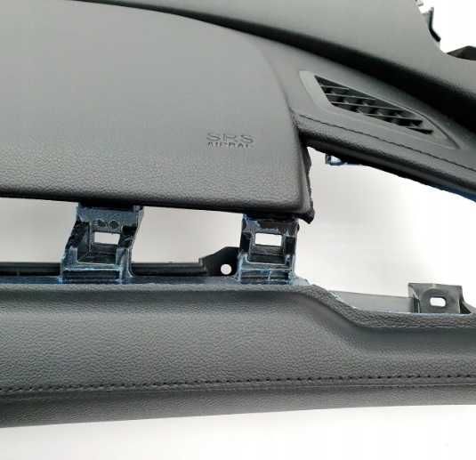 Honda Civic X  10 - kit airbag / plansa de bord / centuri de siguranta